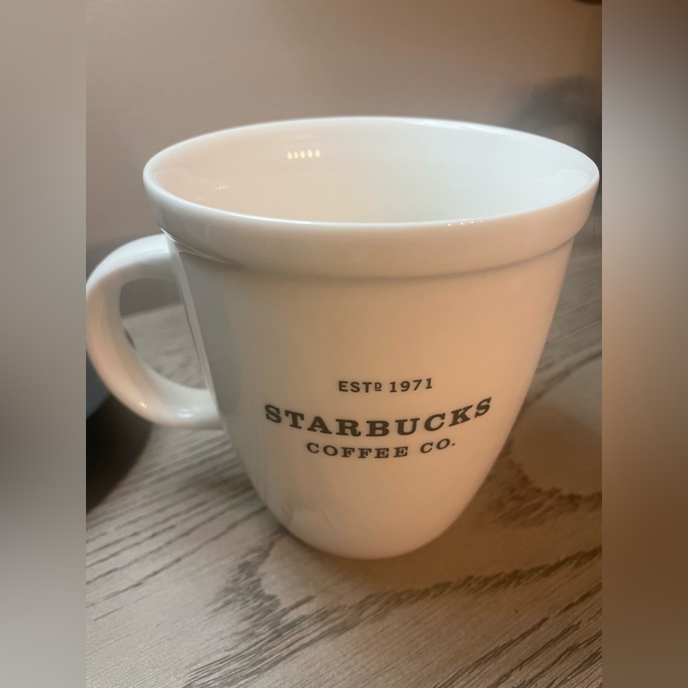 Starbucks signature coffee mug NWOT